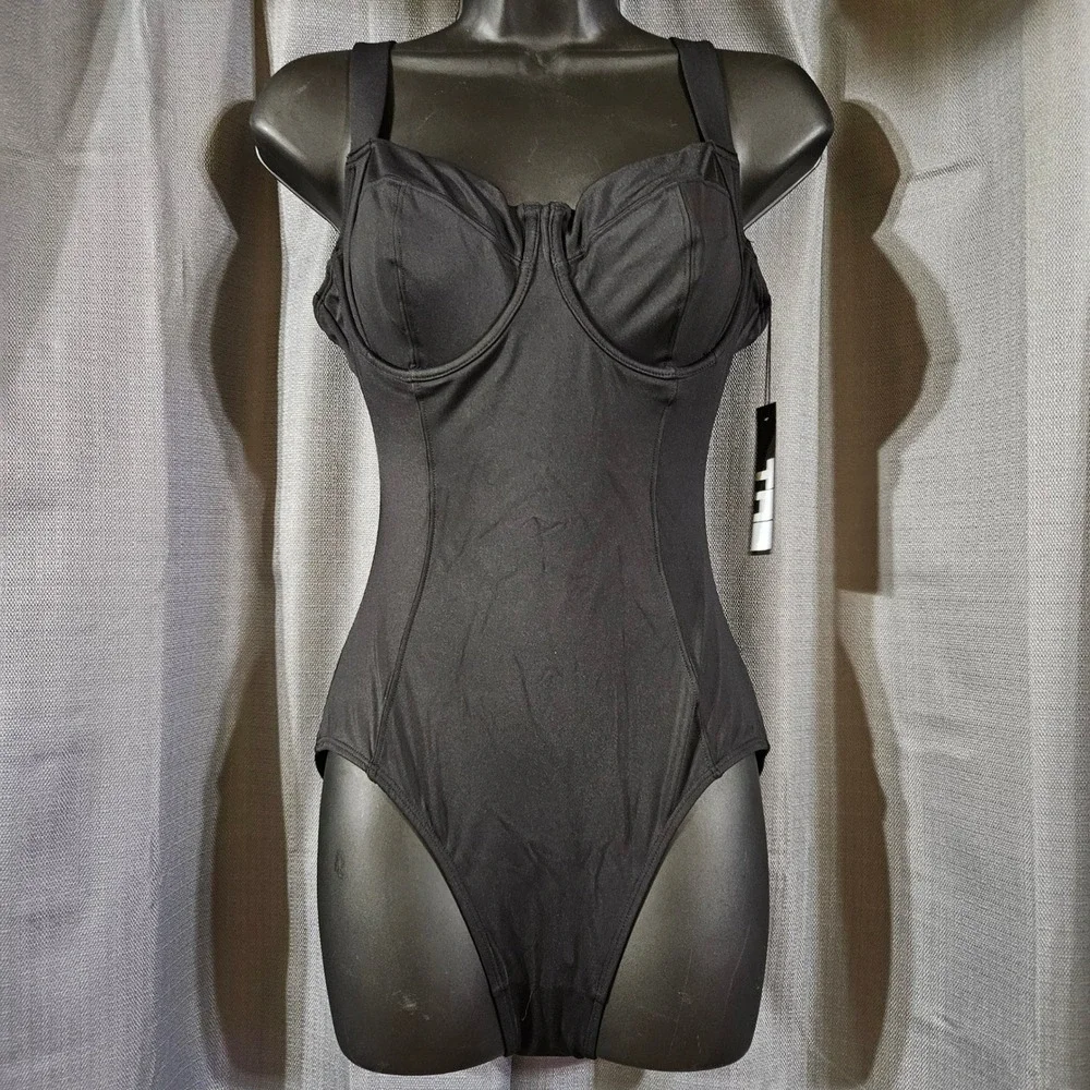 TA3 Swim Lifty‎ One Piece Swimsuit Small Reg/Long D/DD Underwire Shaping Black